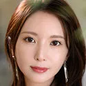 新妻ゆうか