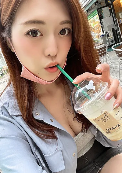 新宿交縁女子 File NO.21 いくみ（超絶エロボディ×超美人妻）のパッケージ画像