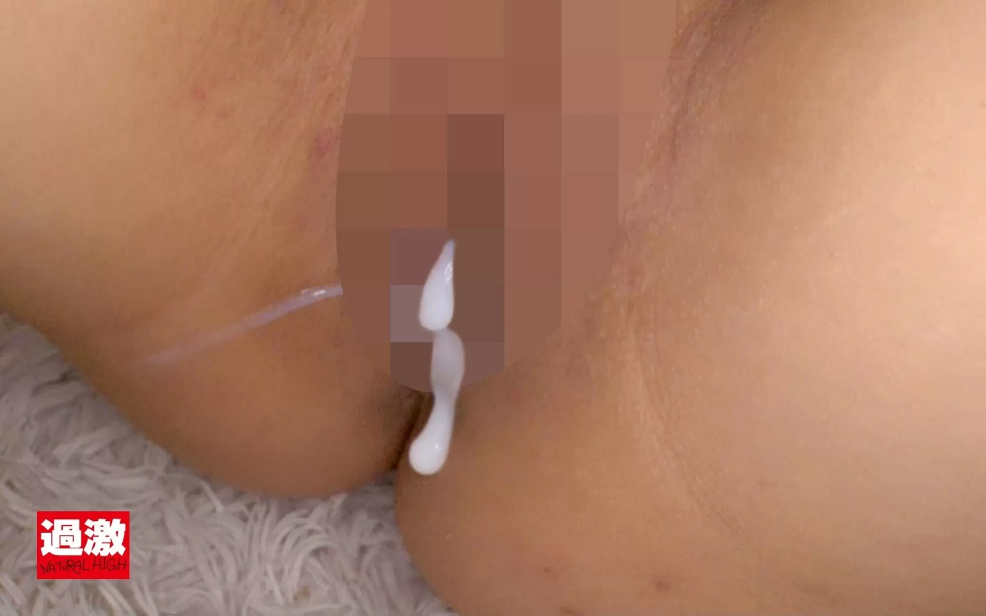 巨乳ヘアメイク痴漢 ~服を着ていても隠せない美乳を撮影中に揉みイカされた推定Gカップ女~のサンプル画像15枚目