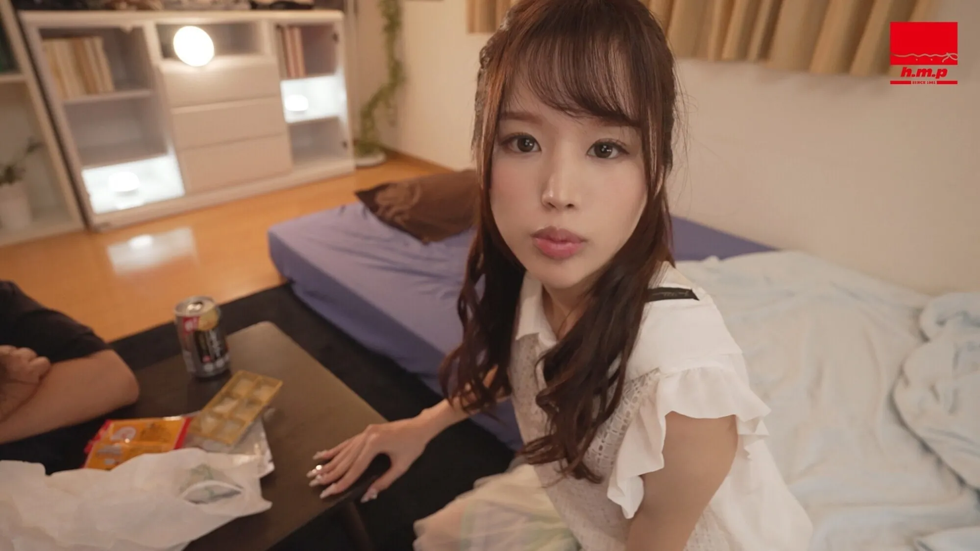 僕だけにしか聞こえないささやき声で密着誘惑されて中出し童貞卒業 新井リマのサンプル画像11枚目