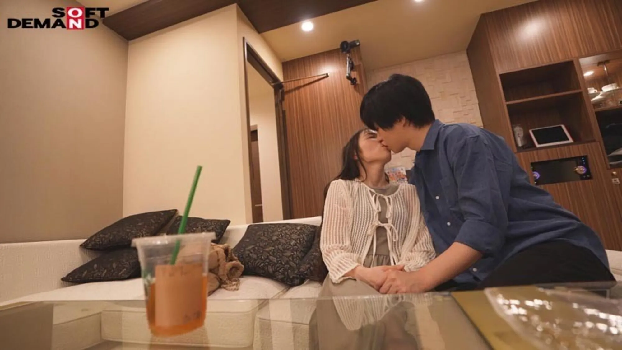 生まれて初めて 男の人の精子飲んじゃいました 埼玉県春日部市在住の敏感ママさん 玉井晴香 第4章 地元を離れて年下男子と手つなぎデート後、旦那も忘れて貪りSEXのサンプル画像12枚目