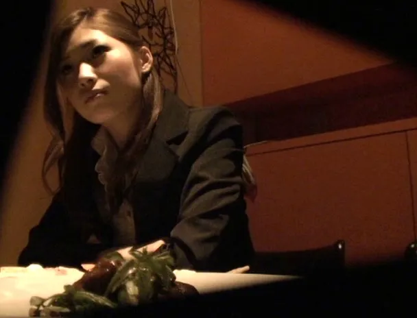 今まで頑なに出演を拒否していた、超絶美人女子社員がついに脱いだ！？ 広報部 川島陽菜