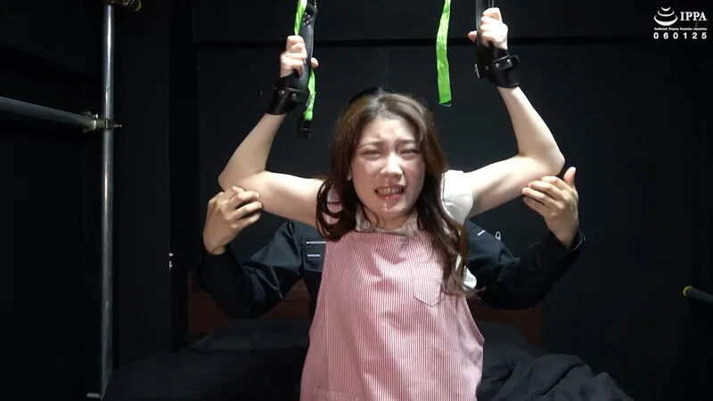 桧山ゆりか出演「「エプロン姿で掃除する奥様にくすぐりイタズラ! 一本橋こちょこちょにも笑いもだえる様子を収めてみた」 わかしラボ Vol.023- 2 桧山ゆりか」のサンプル画像10枚目