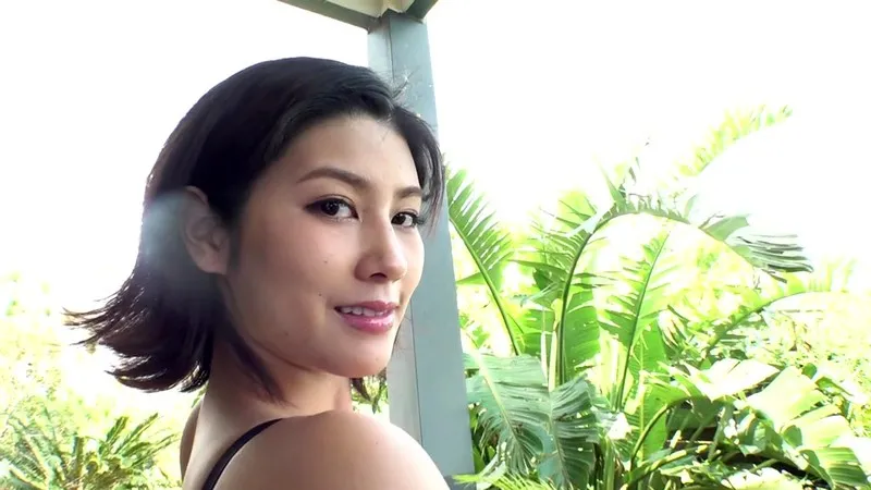 美乃すずめ出演「Suzume lovely tropical bird・美乃すずめ」のサンプル画像2枚目