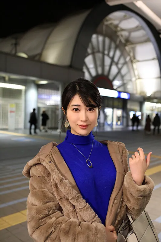 「貴方では気持ち良くなれないから…」淡白な夫とのSEXに不満を持つ美人妻たちが新調したTバックを履いてデカチンに泥●するのサンプル画像15枚目