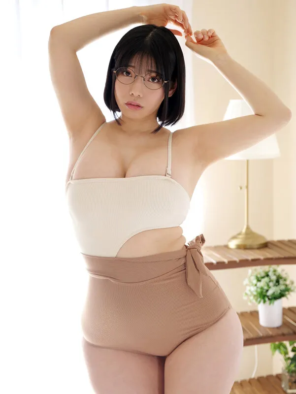 嗚呼、押しに弱すぎるよ。悪魔的ロケット乳の地味メガネ爆乳しろ~と娘。隠し撮りからのAV出演記録。のサンプル画像2枚目